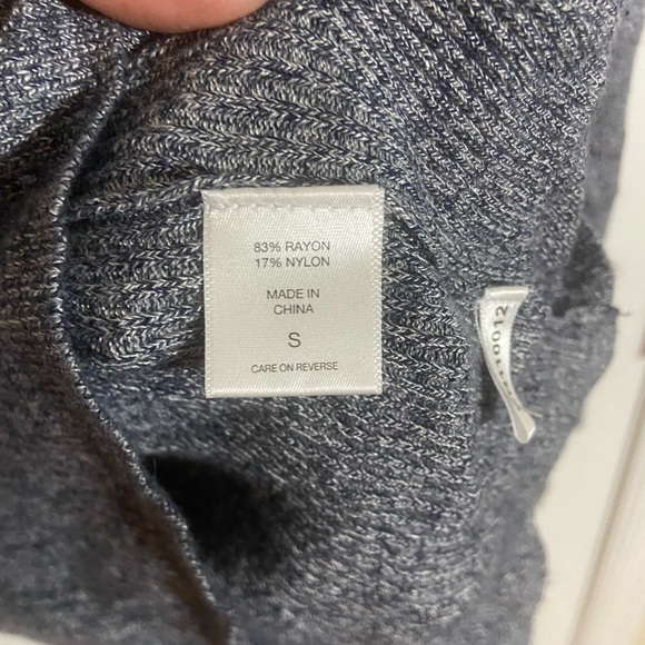 New York & Company sweater, size S - Picture 3 of 3